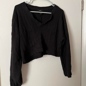 Forever 21 Cropped V-Neck Sweater